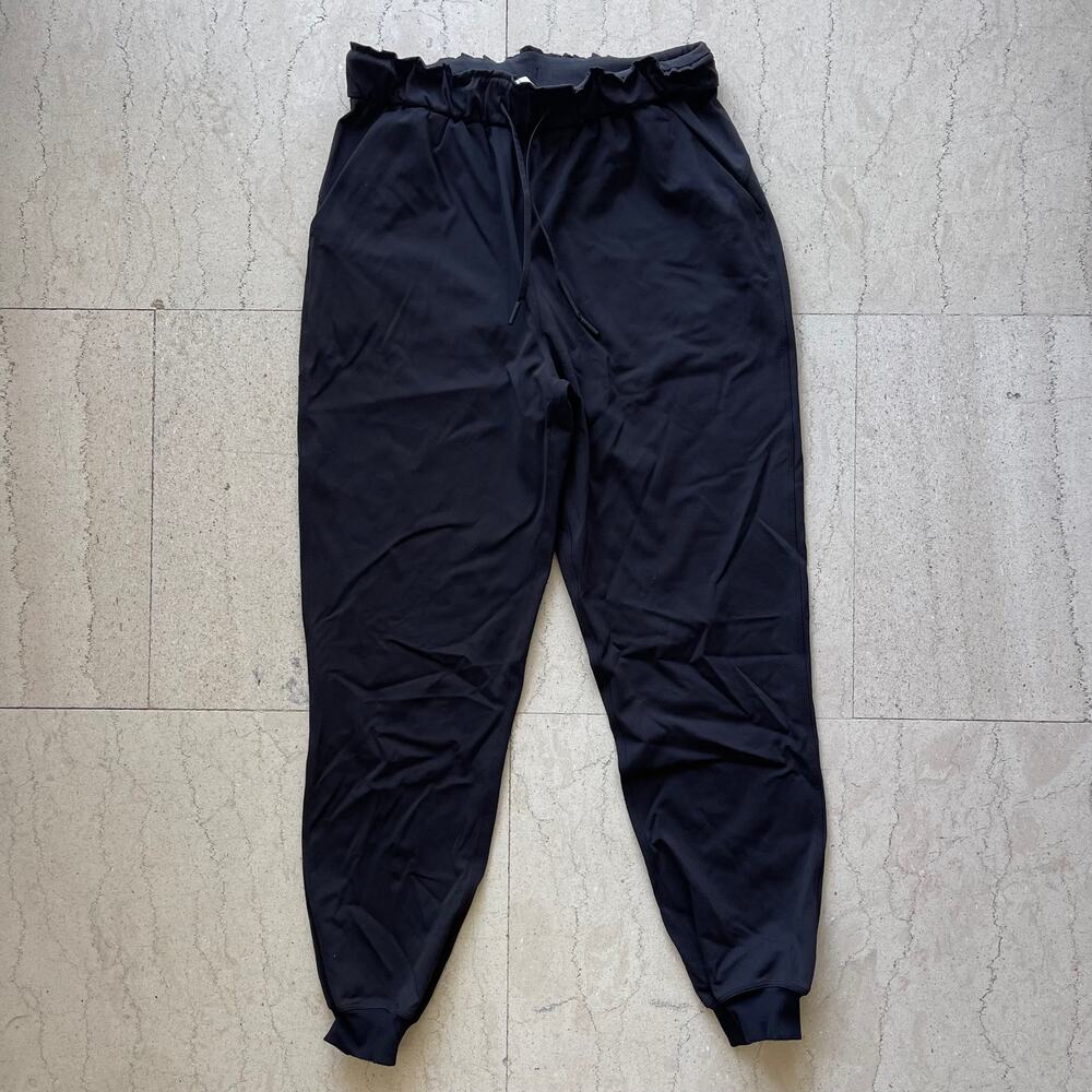 lululemon Black Medium Rise Drawstring Waist Joggers Athletic Pants Women Size 8